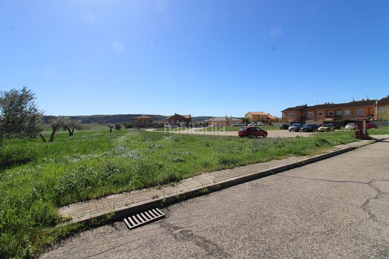 Foto c9950a8d-197a-4021-bcf3-c1003d430cfd. Terreny residencial a Patones