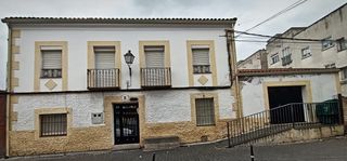 Casa a schiera  Calle mayor. Fantástica casona de pueblo en pleo centro urbano, apta para ent