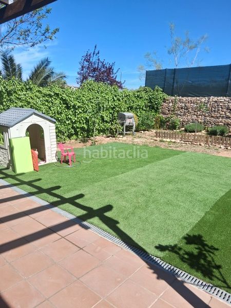 Foto bc4be7ae-3359-425e-af8d-cb4964c16215. Casa aparellada amb calefacció aparcament a Uceda