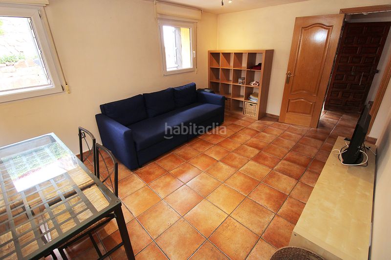 Foto 643baf20-eaa9-470b-89ca-b699f8a142c1. Casa aparellada amb calefacció a Atazar (El)