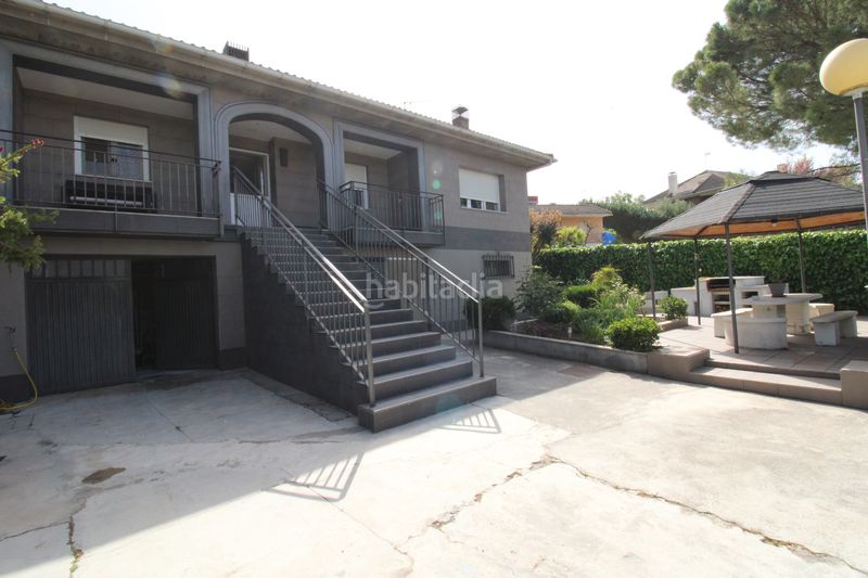 Foto bc0aa0b0-7db6-42c5-8b7f-41e05b9d7c8f. Chalet avec cheminée chauffage parking dans Uceda