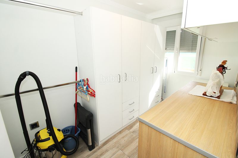 Foto c48b3e53-f76f-4c3f-ab74-051346f7fe87. Chalet avec cheminée chauffage parking dans Uceda