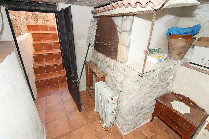 Foto 5e7727a8-7973-43b7-a1b6-666eabb6ed28. Casa aparellada amb xemeneia calefacció aparcament a Torremocha de Jarama