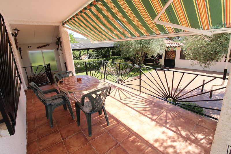 Foto a28c3b76-5e85-40da-8f99-2155570be9d3. Casa aparellada amb xemeneia calefacció aparcament a Torremocha de Jarama