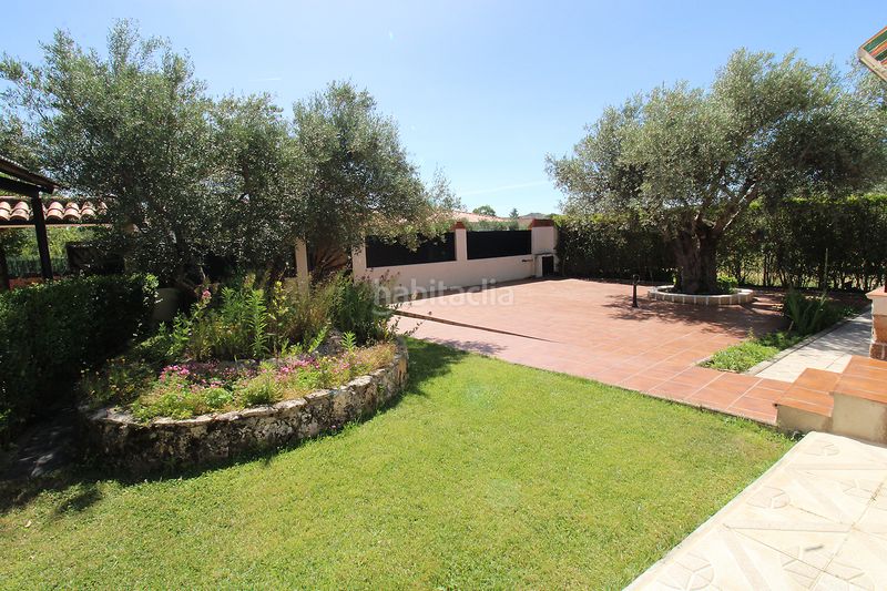Foto c2d76570-1676-4b44-808c-0f34621efdde. Casa aparellada amb xemeneia calefacció aparcament a Torremocha de Jarama