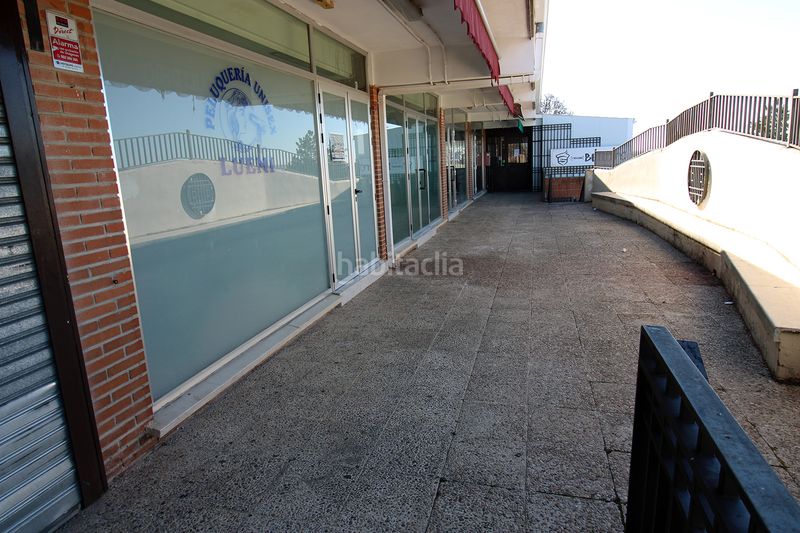Foto a308137d-7f79-4ef4-aef8-0f4af1bdeb88. Local comercial a calle olmo 29e a Uceda