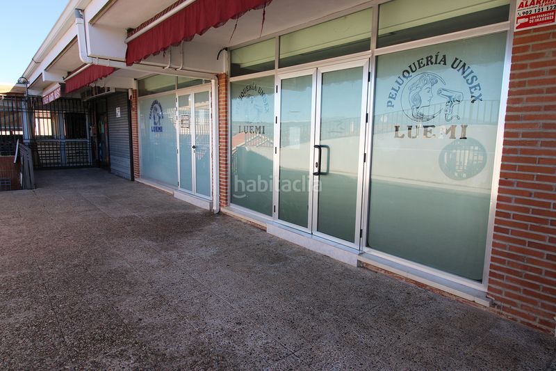 Foto c454894e-69d6-4b47-af14-b21cfbc6a2f1. Local comercial a calle olmo 29e a Uceda