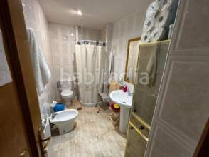 Foto d8ab9505-fca0-4f03-b771-72c126aa72c8. Masia amb xemeneia calefacció piscina a Vellón (El)