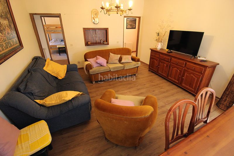 Foto a9fd3da7-0e8d-415a-817f-36ed10554f83. Haus mit kamin heizung parking pool in Uceda