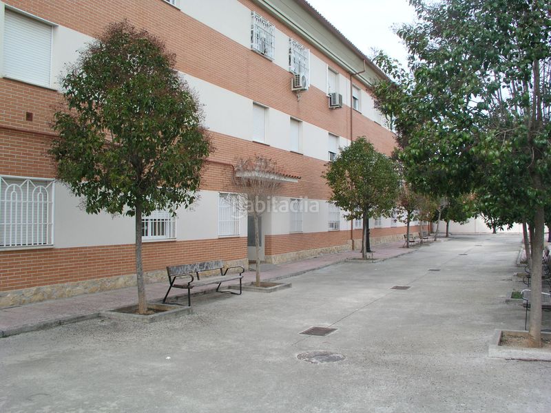 Foto f4587157-9b6e-48cb-ae90-89834091d905. Pis amb calefacció aparcament a Torrelaguna
