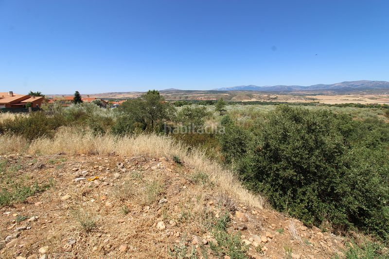 Foto a3688f69-341a-46ae-81b7-d17ea3946627. Terreny residencial a Uceda