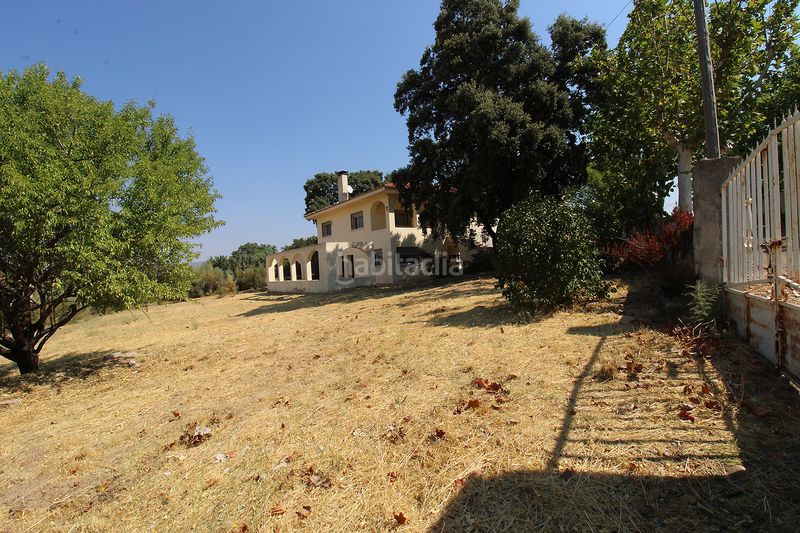 Foto 8da5f33c-57ee-4dff-9b93-c60761a49437. Chalet  independiente con gran parcela en caraquiz en Uceda