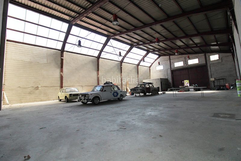 Foto 8d83f2bb-8a18-474f-a43d-9f80ced76be4. Nau industrial a Torrelaguna
