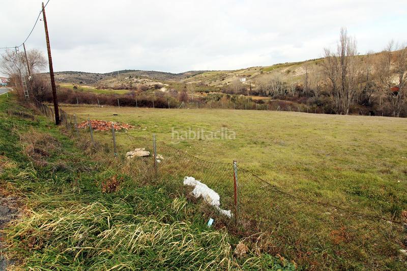 Foto 58a65f9e-ac84-40d2-a93a-a01b3ae0ace0. Finca rústica en Vellón (El)