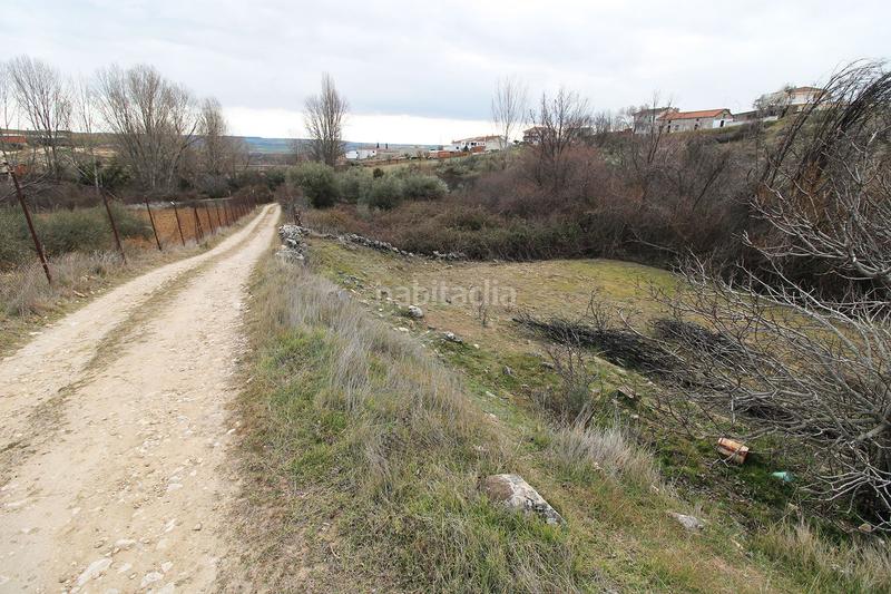 Foto e647c02c-7172-407b-8325-4ce0b3e79c19. Finca rústica en Vellón (El)