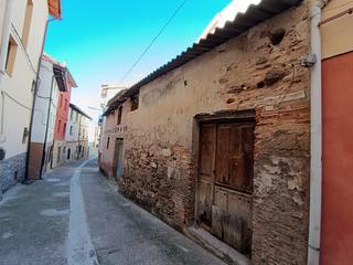 Local Comercial en Nalda. Local para reformar