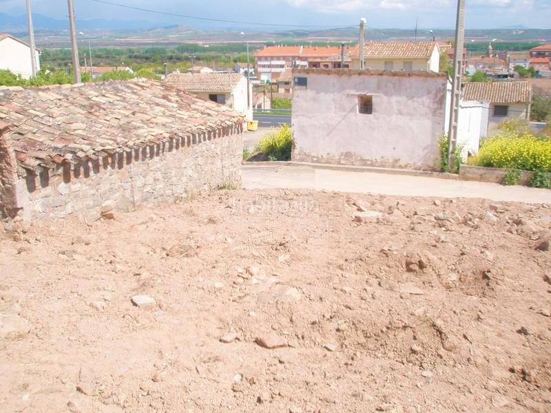 Foto afda22ec-4475-4997-8080-296a2698cfdb. Terreny residencial a camino atalayuela 16 a Agoncillo