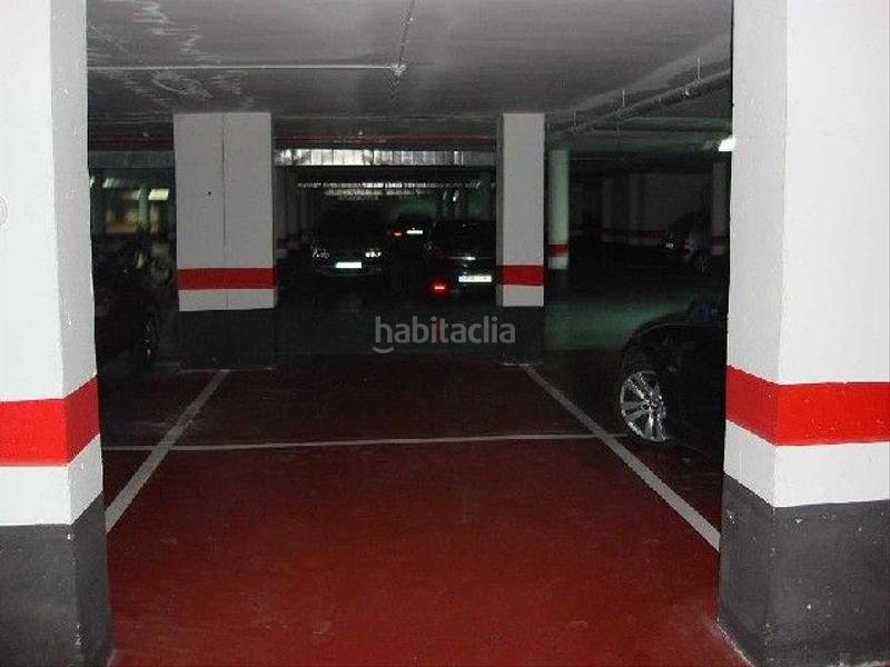 Foto e9e73e8e-49e4-460c-91f8-80c4ff2e9bfb. Aparcament cotxe a calle alcanadre 2 a Los Lirios Logroño