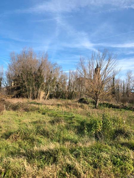 Foto b81848ab-feba-46a4-8a79-6e78fdc8303a. Fondo rustico in Murillo de Río Leza