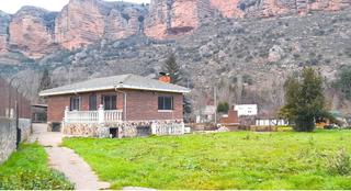 Xalet a Viguera. Finca con casa de campo
