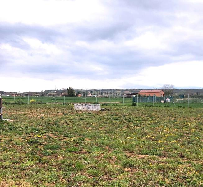 Foto fc629fd3-21b9-4ae4-b1c6-fbb384b6944e. Finca rústica finca con casa en Villamediana de Iregua