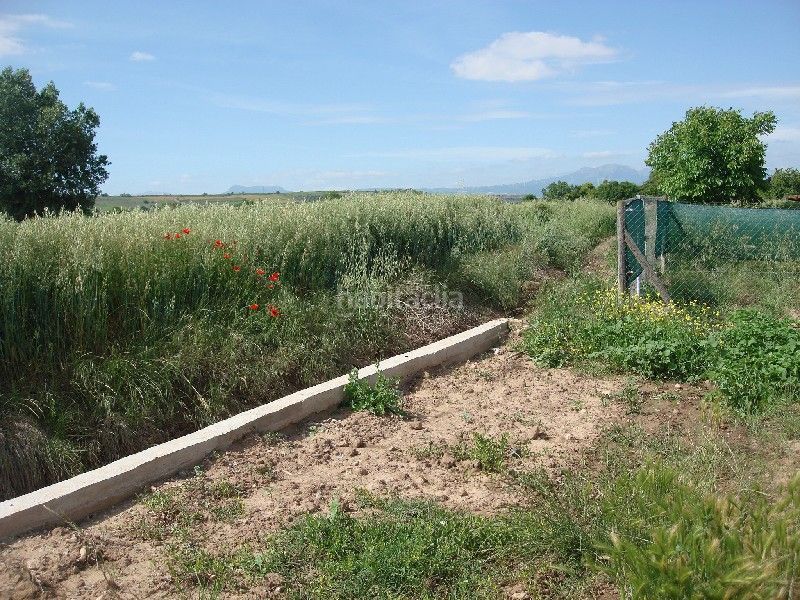 Foto 6faeb66f-65b9-41c2-951d-12e554419152. Finca rústica a Villamediana de Iregua