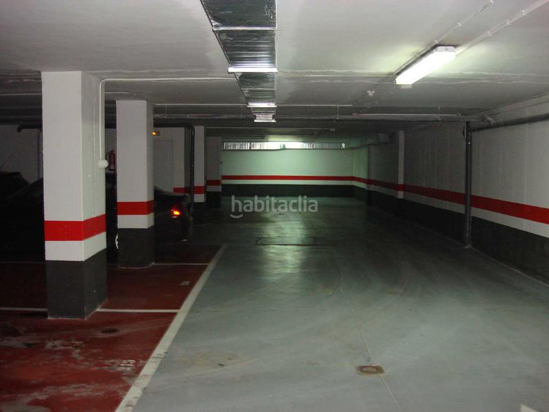 Foto e4e749cd-2b20-470e-bb10-92ea77ad3eef. Parking coche en calle pradejón 2 plaza de garaje en Logroño
