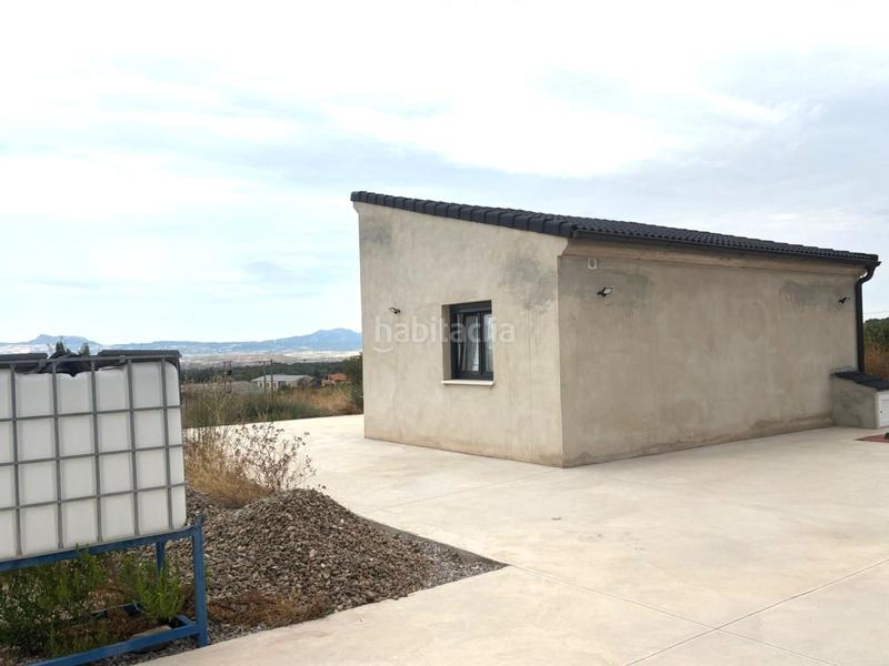 Foto 058e03f0-09fb-4f0e-adeb-e3c853356213. Fondo rustico in Alberite