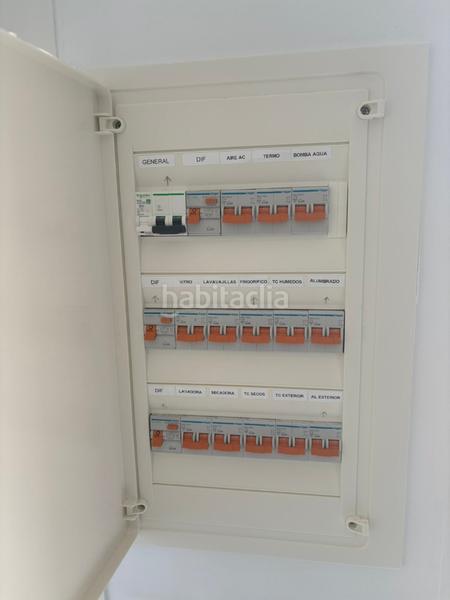 Foto 8a4bdff3-4ea4-4b9e-8ed4-af2db63f17b4. Fondo rustico in Alberite