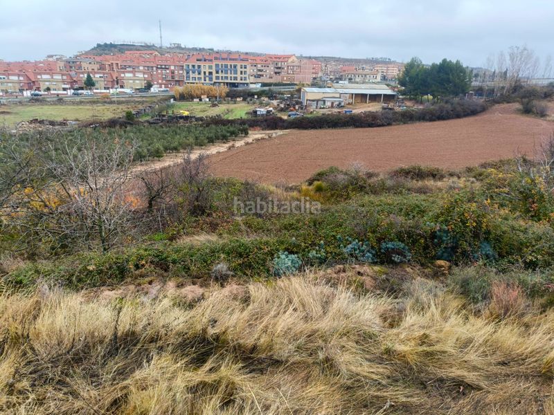 Foto b857c71e-34d4-4f45-a31a-fa08517b352e. Finca rústica a Villamediana de Iregua