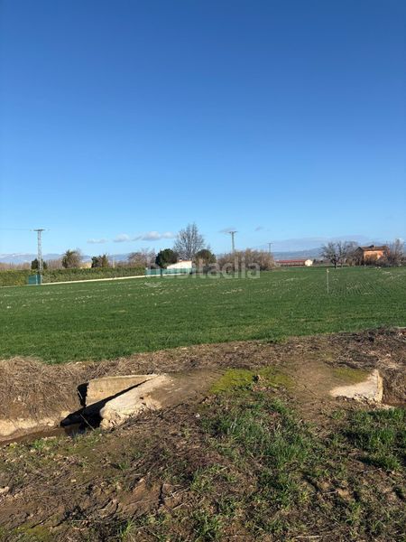 Foto 0991615a-a765-4d3f-bb34-cef59c2f375b. Finca rústica a Villamediana de Iregua