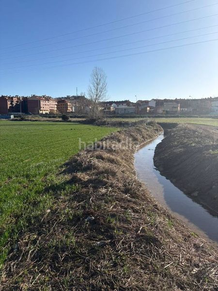 Foto 460578be-0cce-4e01-8b03-145b76b0d186. Finca rústica a Villamediana de Iregua