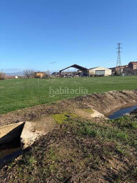 Foto d95b20a1-0ad5-4186-a7ee-65aa2aaf06f3. Finca rústica a Villamediana de Iregua