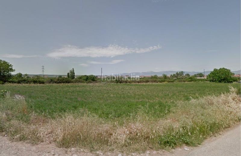 Foto df6ac833-1356-49ac-8b5c-8cf3242e1eaa. Fondo rustico in Agoncillo