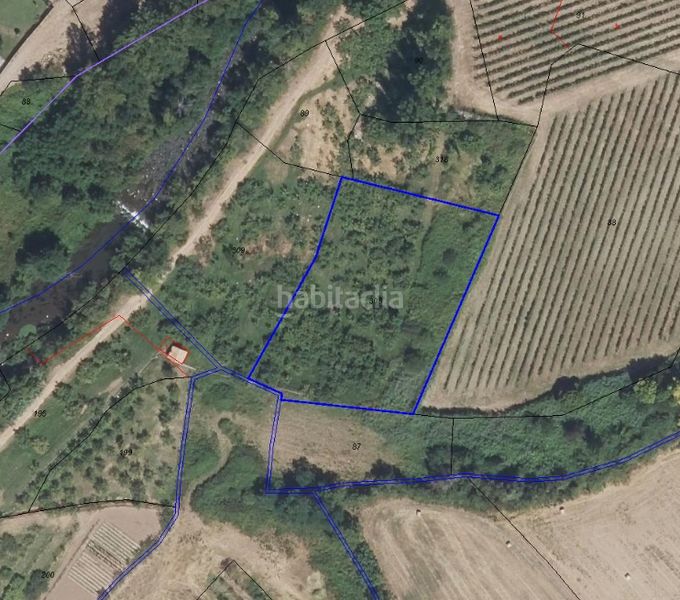 Foto 7753331e-a3d4-4fe5-9eae-3e3558b139c2. Finca rústica a Nalda