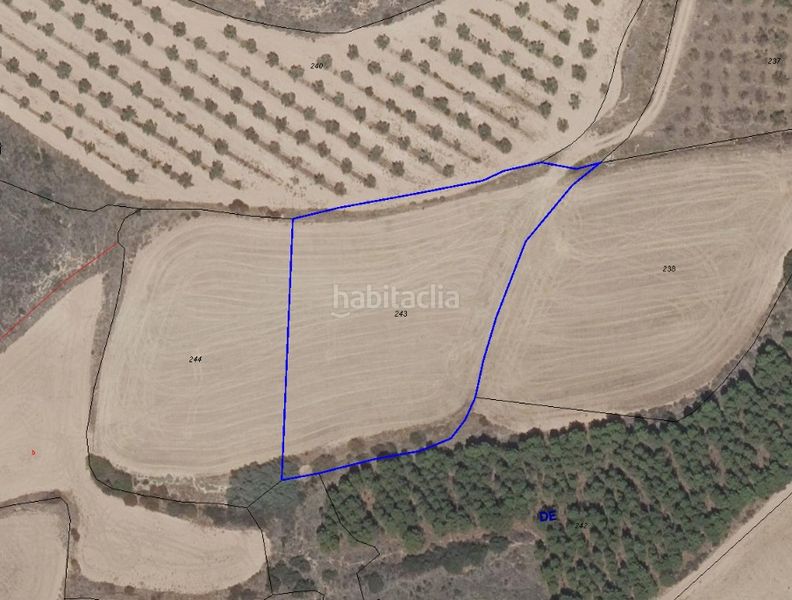 Foto 2522d9f2-9a00-40a4-b578-86718363bb35. Finca rústica a Murillo de Río Leza