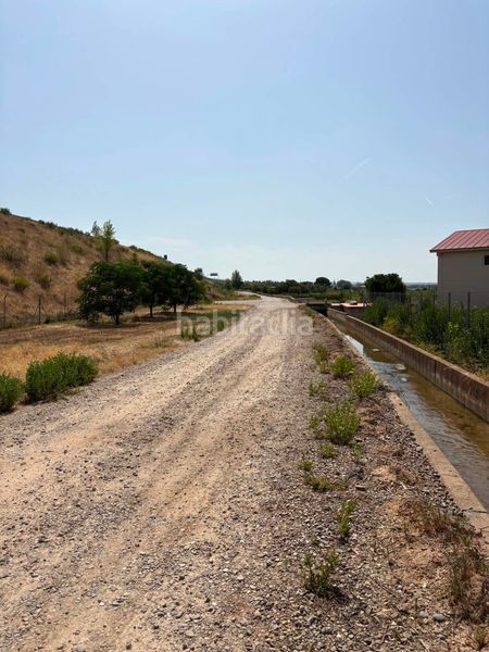Foto ee1aeb26-6c78-438b-aace-cc25487f8cdb. Finca rústica a La Portalada - Varea Logroño