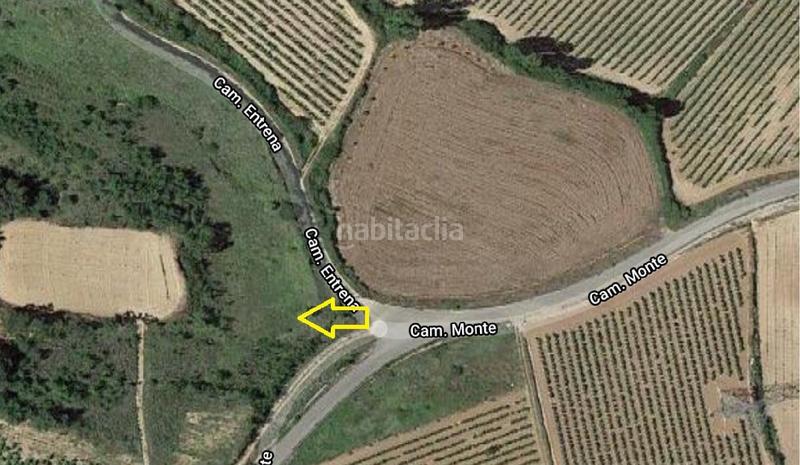 Foto efa885c6-4b1f-433a-91da-d11a8efce0a1. Finca rústica  - () en Entrena