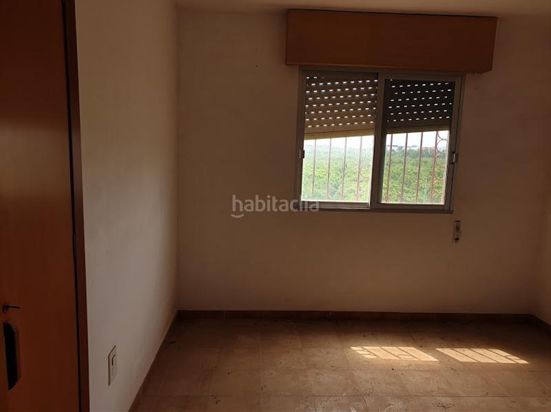 Foto bb30a696-15e3-4ba1-8cf0-bca91e44f345. Xalet amb xemeneia aparcament piscina a Onda