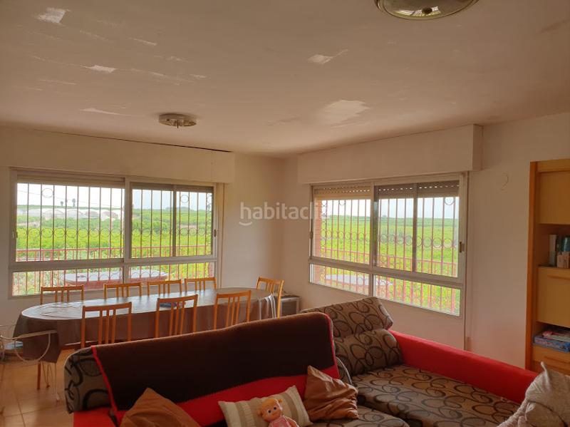 Foto c8d70bb0-f58f-408c-8680-db104800c741. Xalet amb xemeneia aparcament piscina a Onda