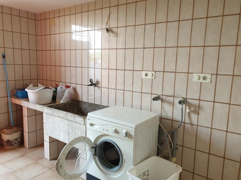 Foto e70d4021-26c5-4f68-bddd-eb48a73c72b5. Xalet amb xemeneia aparcament piscina a Onda