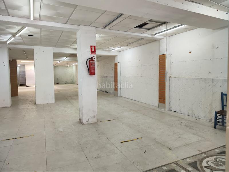 Foto 1decc507-0228-4f49-9110-efeb98d60113. Local commercial dans Onda