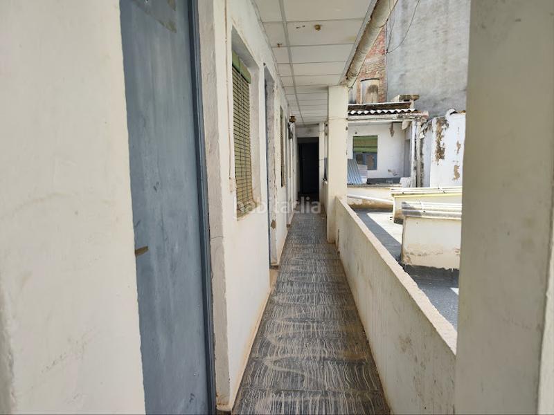 Foto 29d1c2a3-f8fd-48ca-bcdb-028d368d4459. Local commercial dans Onda