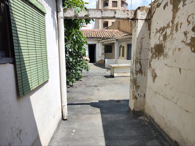 Foto f21e478d-ba71-4d6b-bbb1-d201333a1abb. Local commercial dans Onda