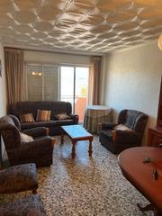 Appartement à Onda. Piso con balcon