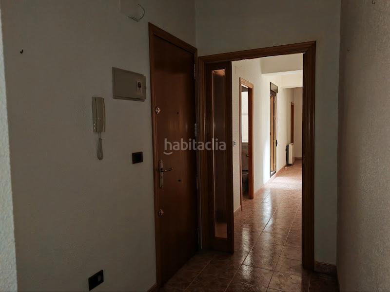 Foto 8f4e7449-0b94-4868-89fb-f3b2b29ae1c6. Piso  centrico en Onda
