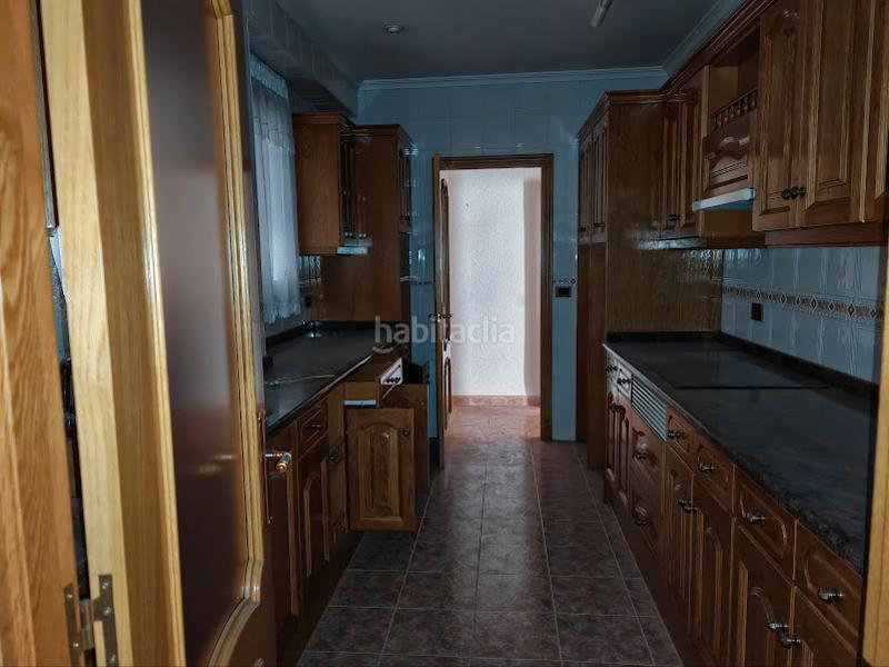 Foto b4e652f8-5908-49f2-ac16-1f14ed533089. Piso  centrico en Onda