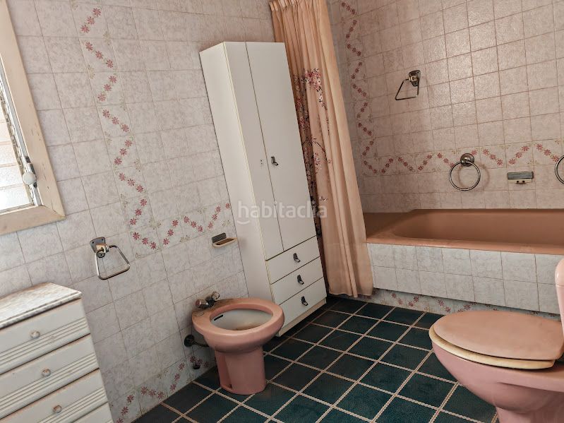 Foto 707f46e9-4b96-42c3-89ed-cbb788e17584. Casa adossada amb aparcament a Onda