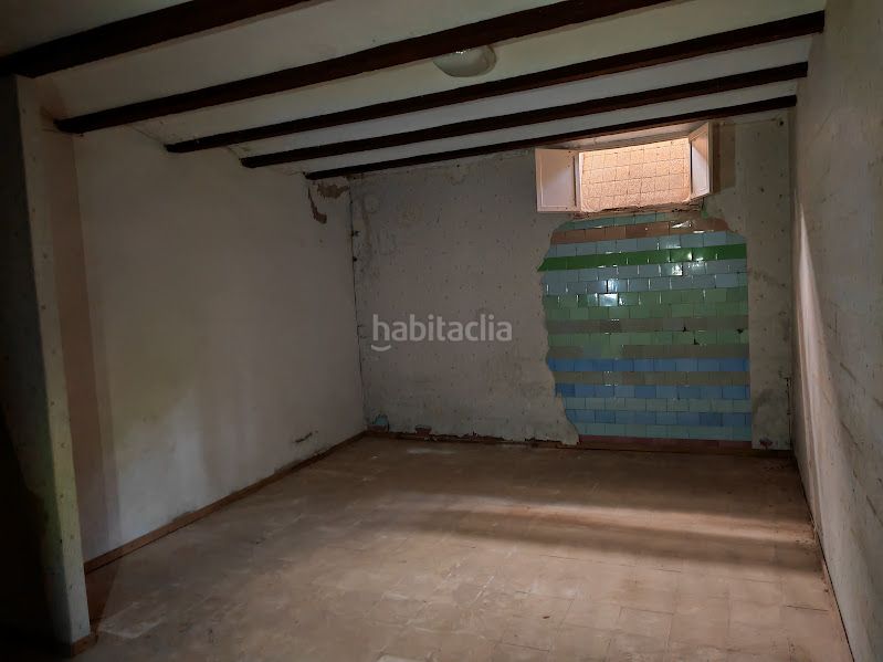 Foto f524f106-f951-4b37-9b0b-dfa34a22a999. Casa adossada amb aparcament a Onda