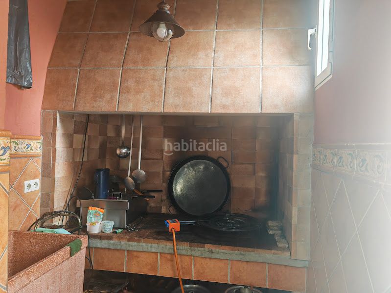 Foto 4b2d8e6a-8b5c-45a8-863b-391576cc8a0f. Xalet amb xemeneia aparcament piscina a Onda